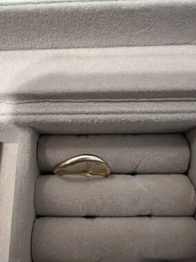 Amazon Gold Wavy Dome Band Ring